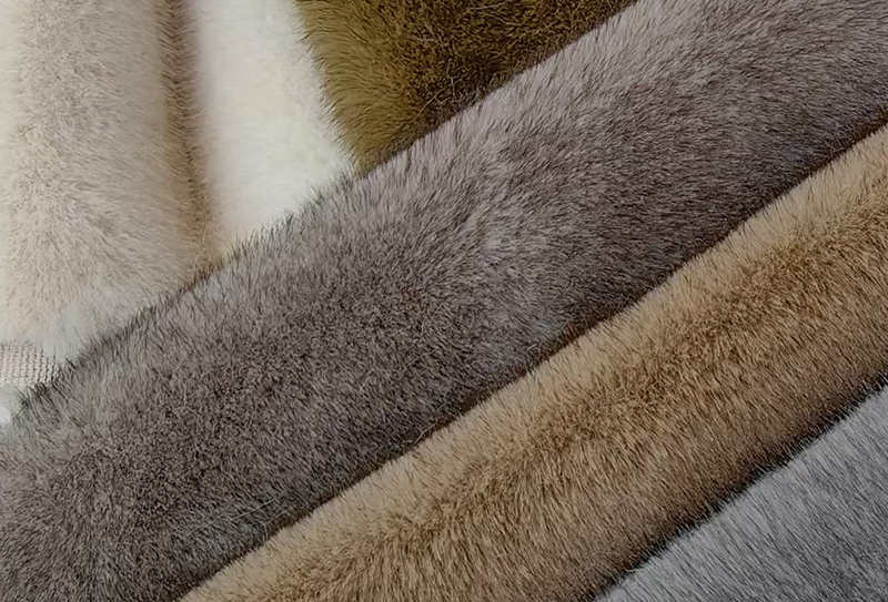 1200 mg * 185 cm Tecido de imitação de pele de raposa catiônica de duas cores 1200 mg * 185 cm Tecido de imitação de pele de raposa catiônica de duas cores
